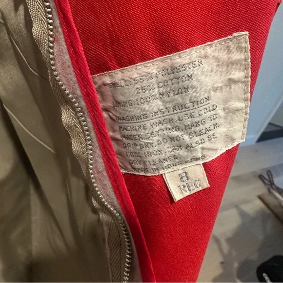 Misty Harbor Vintage Tan Trench Coat with removable liner - Picture 4 of 9